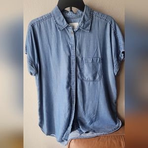 American Eagle denim short sleeve button down